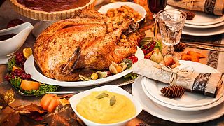 American Thanksgiving between travel and tradition
