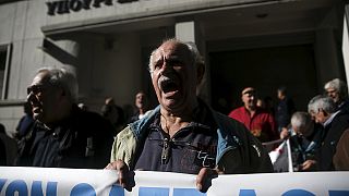 Greek pensioners protest pension cuts