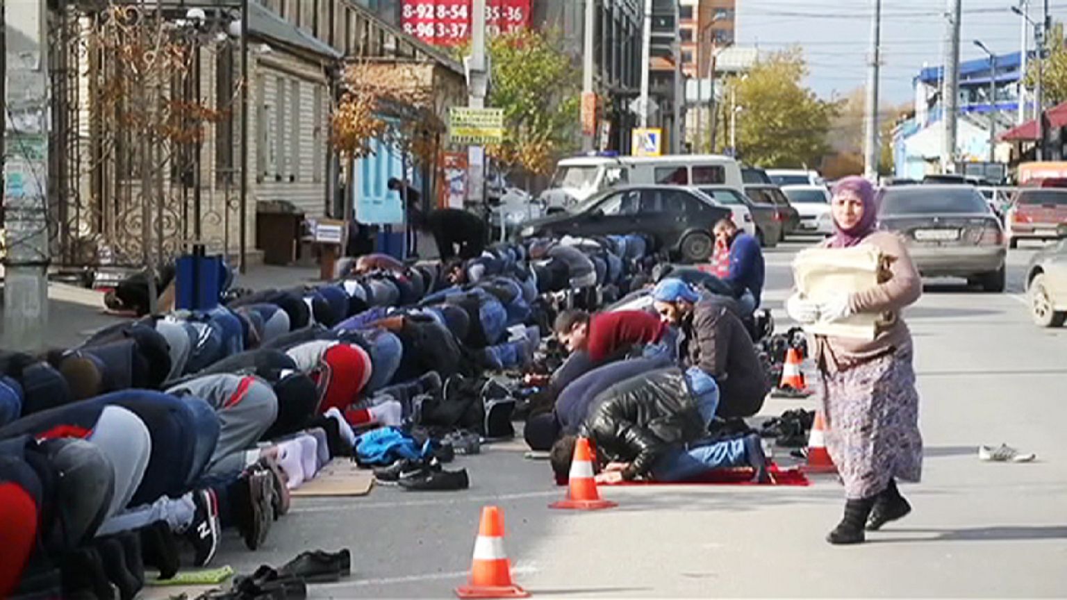 Muslims in Russian Federation, under police pressure (some) enlist with ISIL