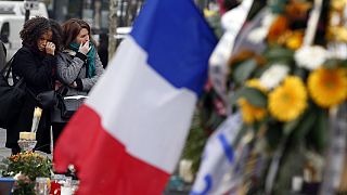 A párizsi terror áldozataira emlékeztek