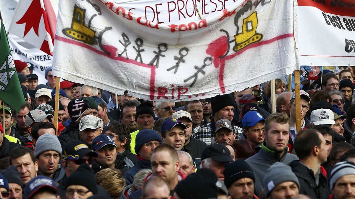 Swiss farmers march against austerity