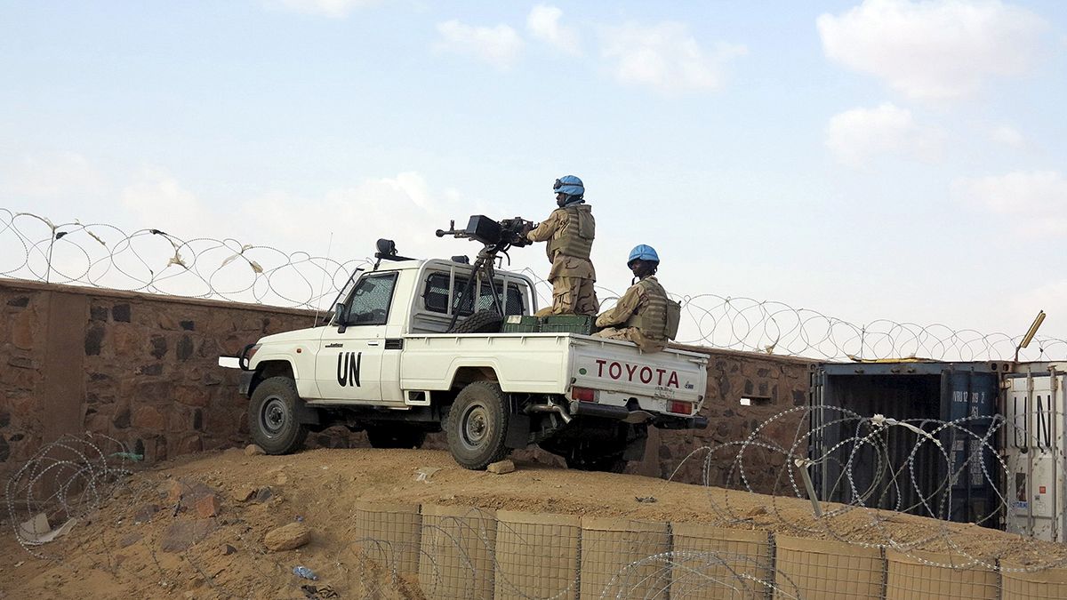 Mali: Ataque com morteiros contra base de capacetes azuis da ONU