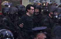 Feldühödött a tömeg, amikor letartóztatták Koszovóban Kurtit