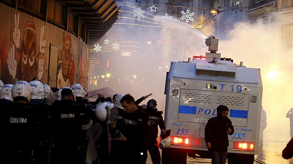 Tahir Elçi'nin ölümünün ardından sokaklar karıştı Tahir Elçi'nin ölümünün ardından sokaklar karıştı