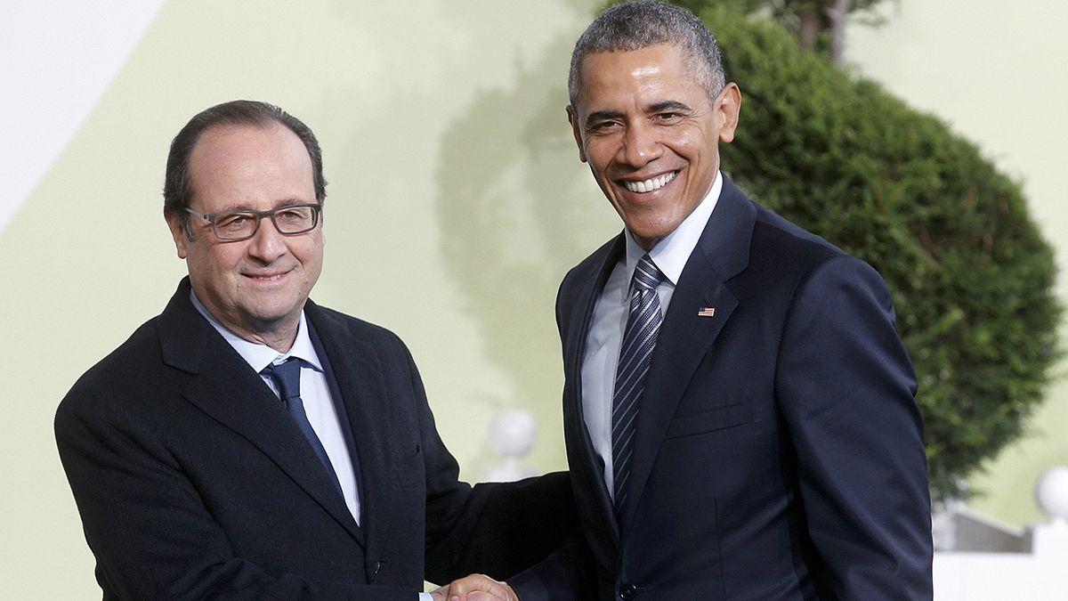 فرنسا: هولاند يستقبل قادة العالم المشاركين في مؤتمر المناخ