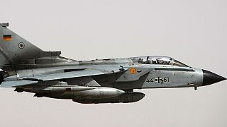 Germania: governo approva missione militare in Siria