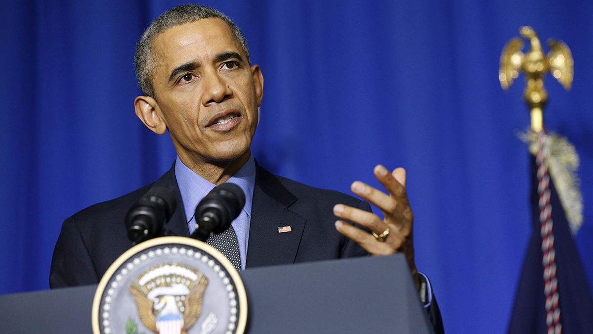 Climate deal needs legally binding periodic reviews, says Obama