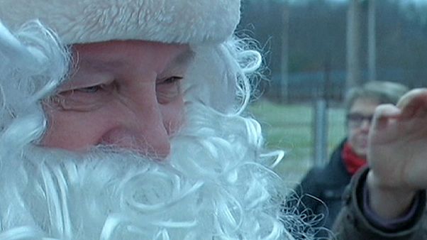 ¿Dónde puede sentirse Santa Claus como en casa cuando está en el extranjero? ¿Dónde puede sentirse Santa Claus como en casa cuando está en el extranjero?
