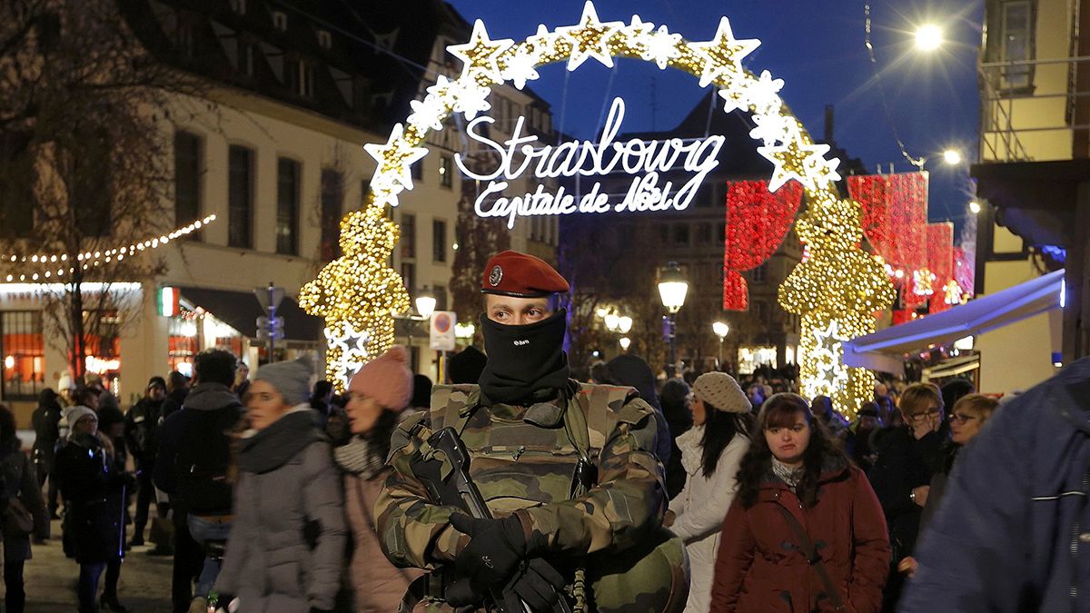 Mercato di Natale sotto scorta a Strasburgo