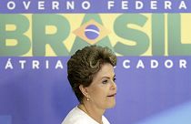Brasil: Eduardo Cunha aceita pedido de impugnação de Dilma Rousseff
