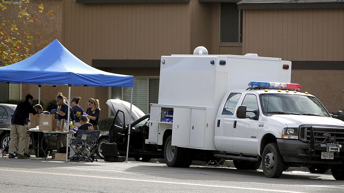 San Bernardino saldırganlarının evinde bomba ve mermiler bulundu