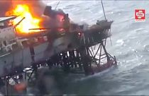 Incendio en una plataforma petrolífera del mar Caspio