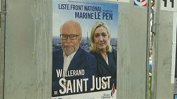 Francia al voto per le regionali, due Le Pen protagoniste Francia al voto per le regionali, due Le Pen protagoniste