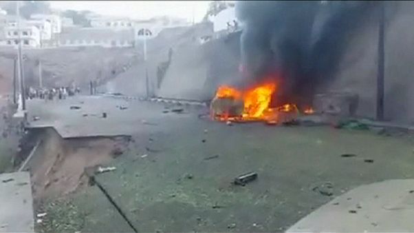 Iémen: EI reivindica atentado contra governador de Aden Iémen: EI reivindica atentado contra governador de Aden