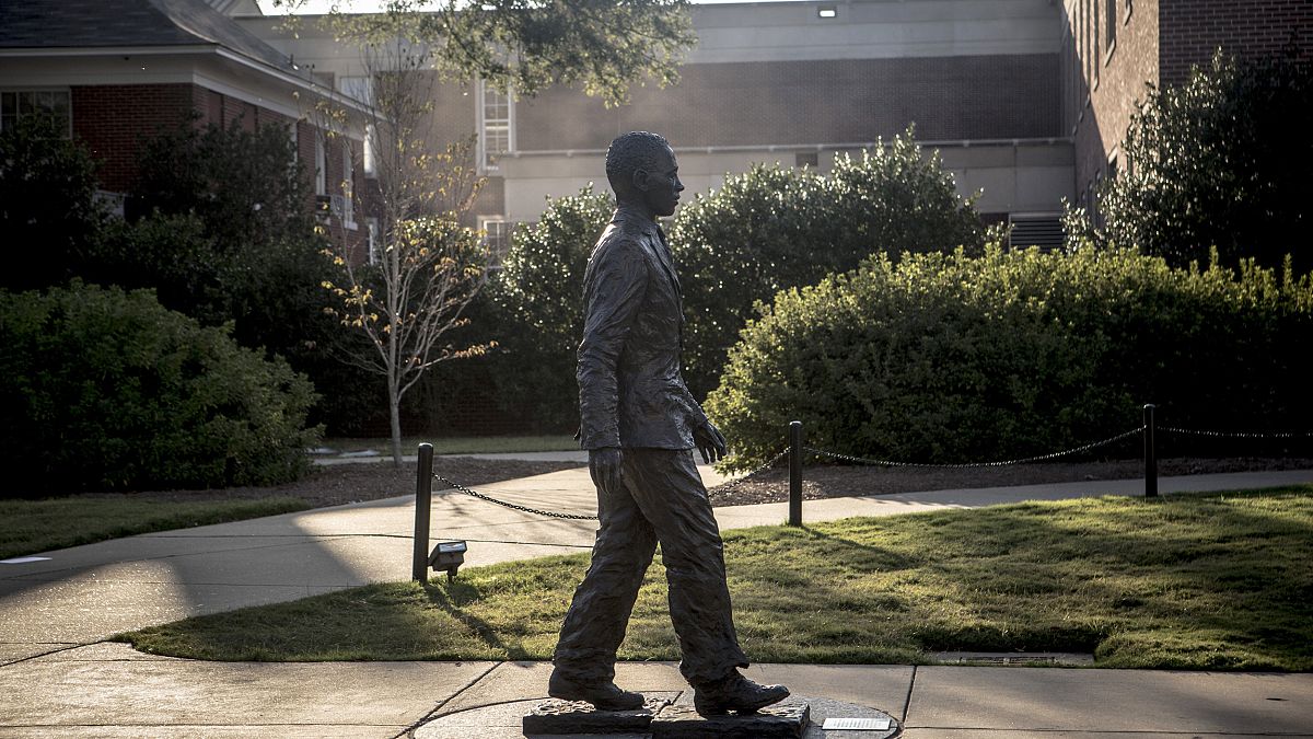 Image: A statue of James Meredith at the University of Mississippi campus