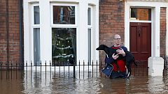 Hochwasser in Großbritannien: Regierung beruft Krisensitzung ein und mobilisiert Armee für Katastrophenhilfe
