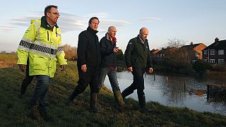Sigue el caos por las inundaciones en el noroeste de Inglaterra
