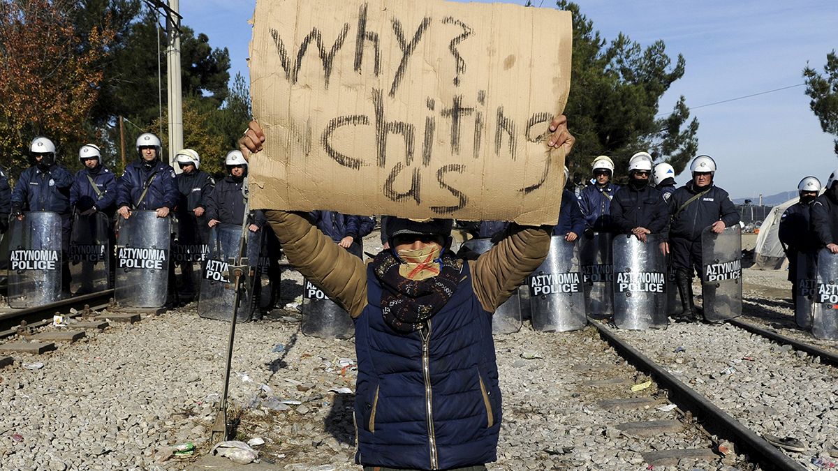 Правозащитники возмущены ситуацией с беженцами на македонской границе