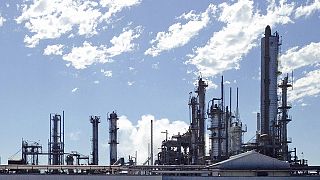Kimya devleri Dow Chemical Co. ile DuPont Co birleşiyor