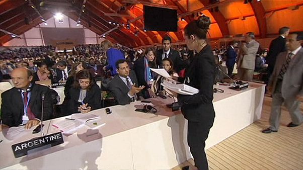 Közeledtek az álláspontok, de még nehéz kompromisszumokat kell hozni a párizsi klímacsúcson Közeledtek az álláspontok, de még nehéz kompromisszumokat kell hozni a párizsi klímacsúcson