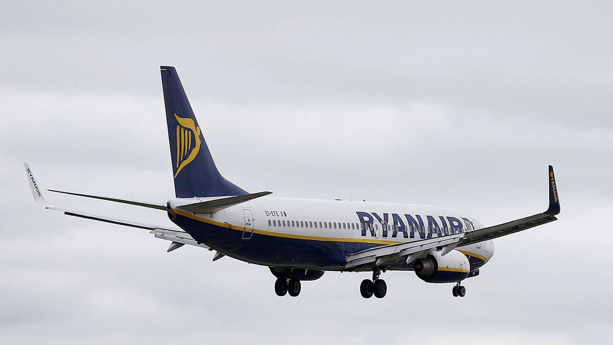 Ryanair: νέα δρομολόγια και προσφορές στην Ελλάδα