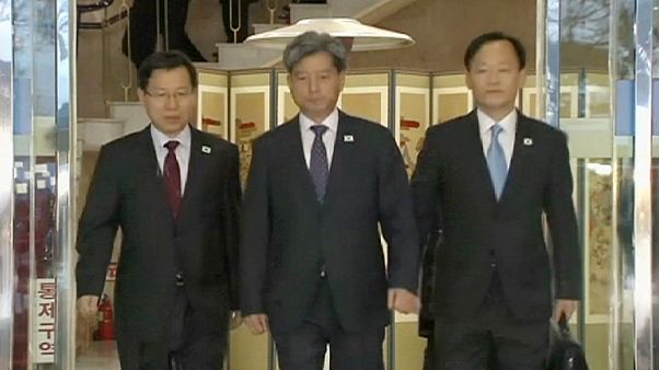 Coreias retomam diálogo pela primeira vez em cinco anos Coreias retomam diálogo pela primeira vez em cinco anos