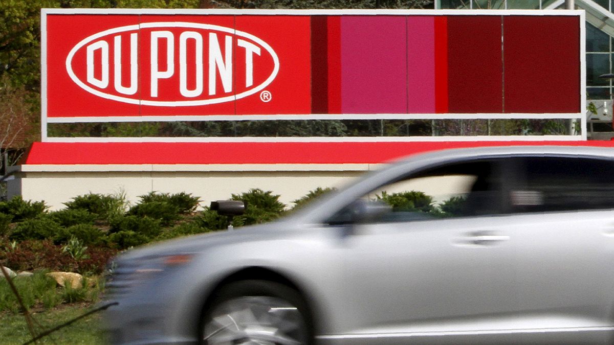 Dow Chemical and DuPont agree giant chemical merger