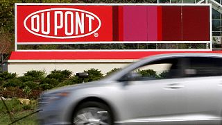 Dow e DuPont, sì alla fusione (e successivo scorporo in tre società)