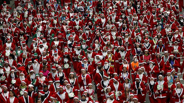 Cours, Père Noël, cours Cours, Père Noël, cours