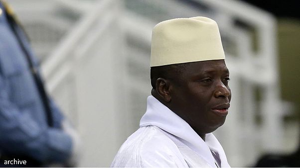Gambia: Presidente Jammeh dichiara la repubblica islamica Gambia: Presidente Jammeh dichiara la repubblica islamica