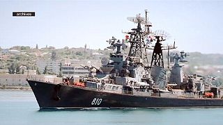 Russia fires warning shots at "provocative" Turkish fishing boat