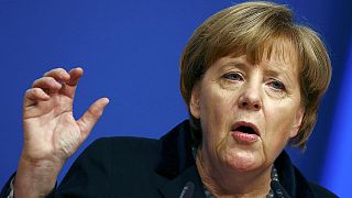 Merkel: "Vamos reduzir número de refugiados"