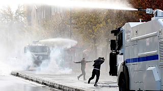 Al menos dos muertos en una protesta en Diyarbakir contra el toque de queda impuesto por el Gobierno turco