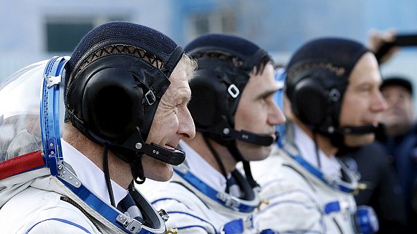 UUİ'de ilk İngiliz astronot göreve başladı UUİ'de ilk İngiliz astronot göreve başladı