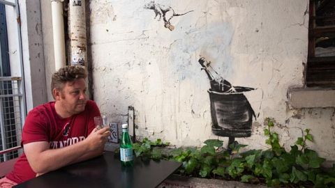 Image: Street artist Thomas "Thom Thom" Schmidt.