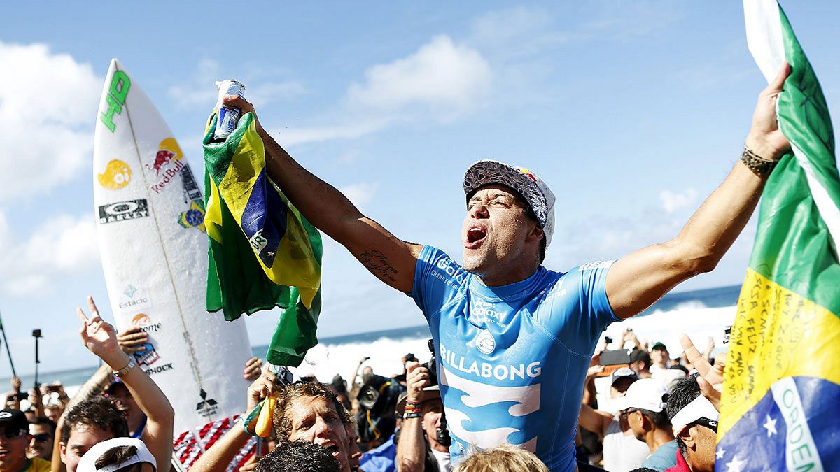 Адриано да Соуза - чемпион мира по серфу