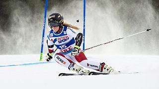 Schweizer Doppelsieg: Lara Gut gewinnt Abfahrt vor Fabienne Suter