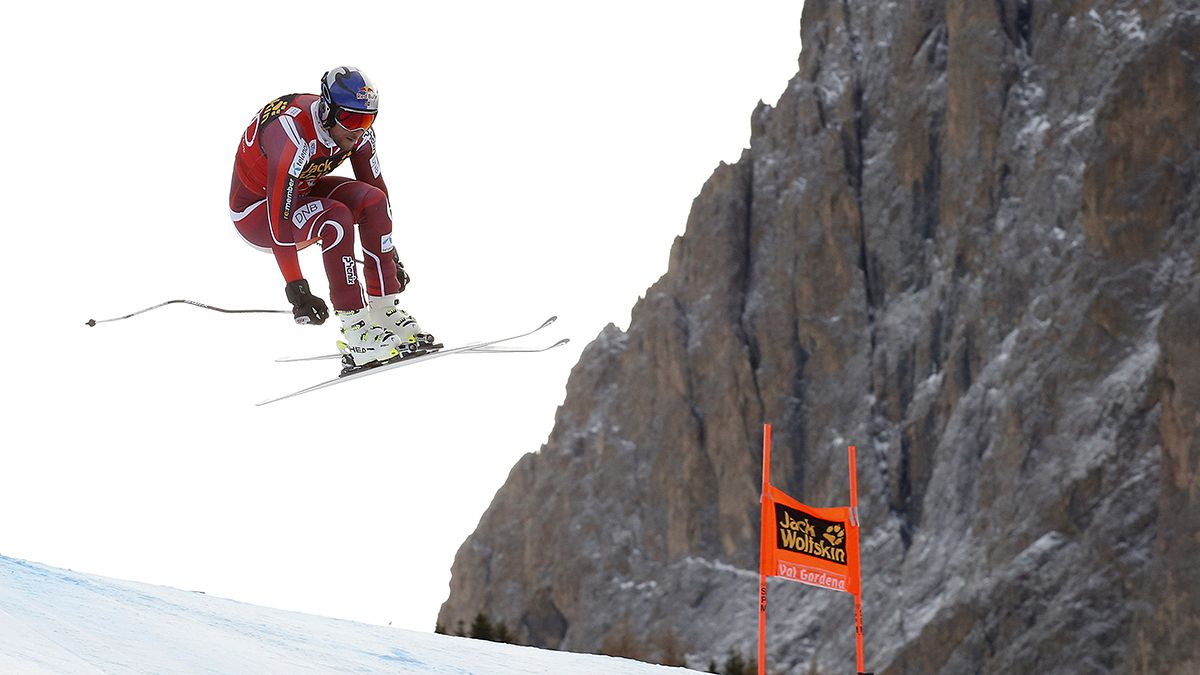 Aksel Lund Svindal gana el descenso en Val Gardena