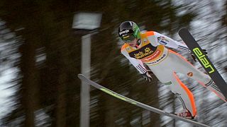 پیشتازی برادران پرِوتس در مسابقات اسکی پرش سوئیس