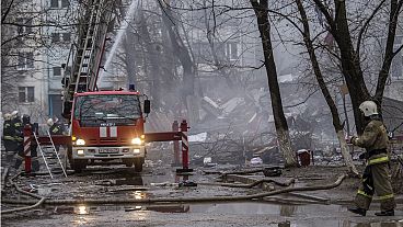 Rusia: casas destrozadas por una explosión de gas en Volgogrado