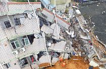 Chine : des dizaines de personnes ensevelies par un glissement de terrain