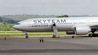 Man arrested over Air France bomb scare