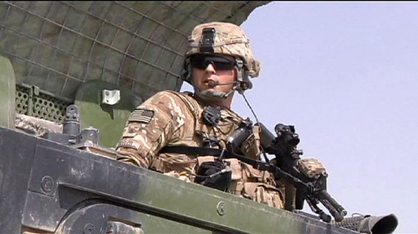 Afghanistan: Selbstmordanschlag auf NATO-Streife: Sechs Tote Afghanistan: Selbstmordanschlag auf NATO-Streife: Sechs Tote