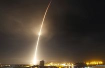Space X realiza el primer vuelo espacial comercial con un cohete reutilizable