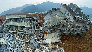 Recuperado el primer cadáver del corrimiento de tierras en un complejo industrial del sur de China