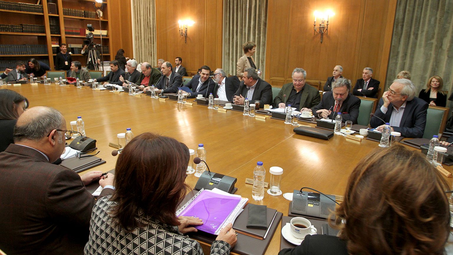 «Βόμβες» Τσίπρα με νέα «λίστα Φαλτσιανί»