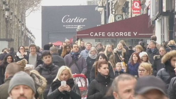 França: PIB cresce mas consumo desce em novembro França: PIB cresce mas consumo desce em novembro