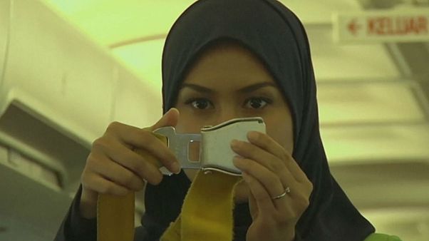 Malásia: Nova companhia aérea totalmente comprometida com a Sharia Malásia: Nova companhia aérea totalmente comprometida com a Sharia