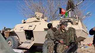 El Ejército afgano trata de frenar el avance de los Talibanes en el sur del país