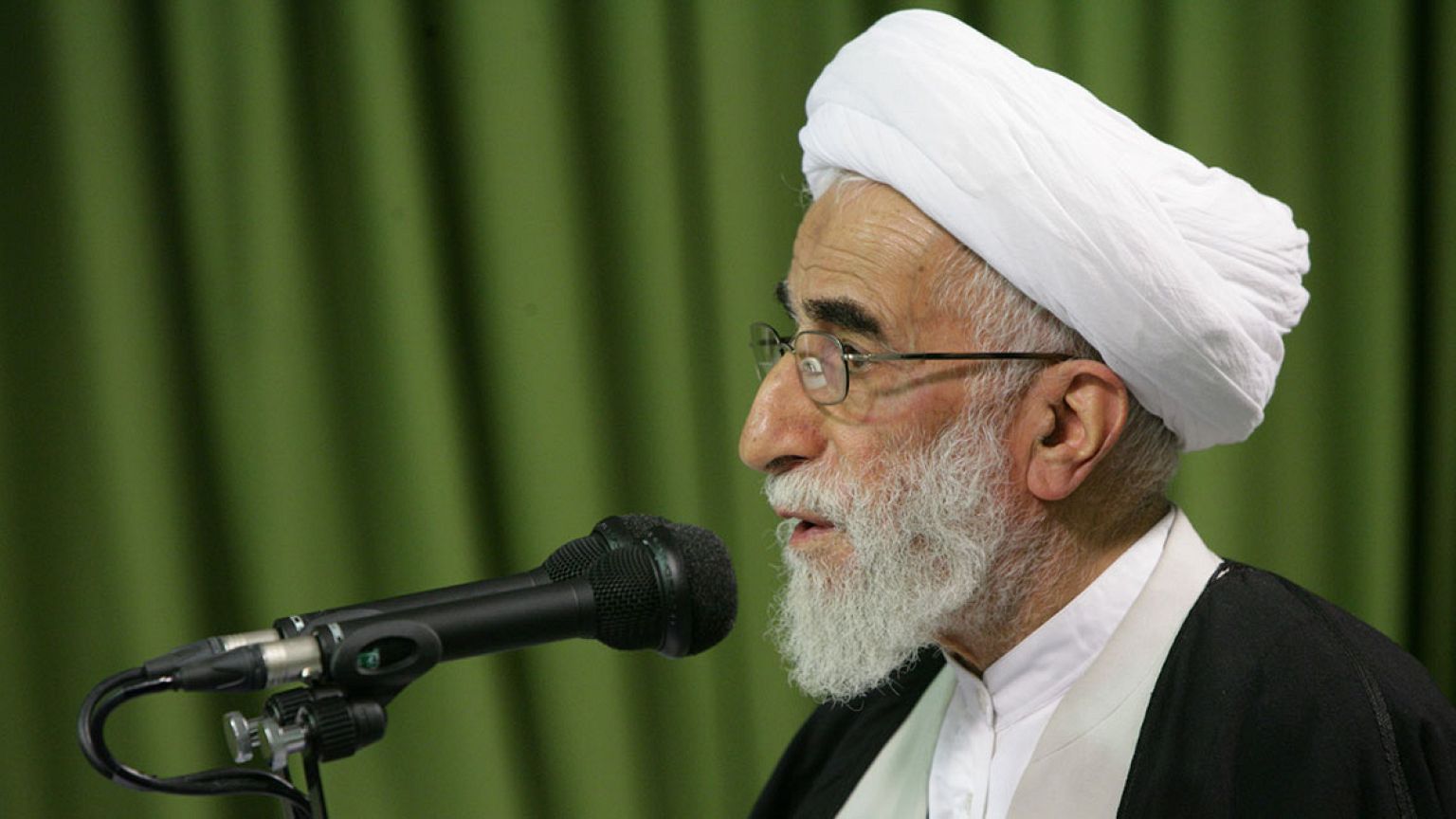 انتقاد جنتی از افزایش نامزدهای انتخابات؛ چرا زحمت درست می‌کنید؟
